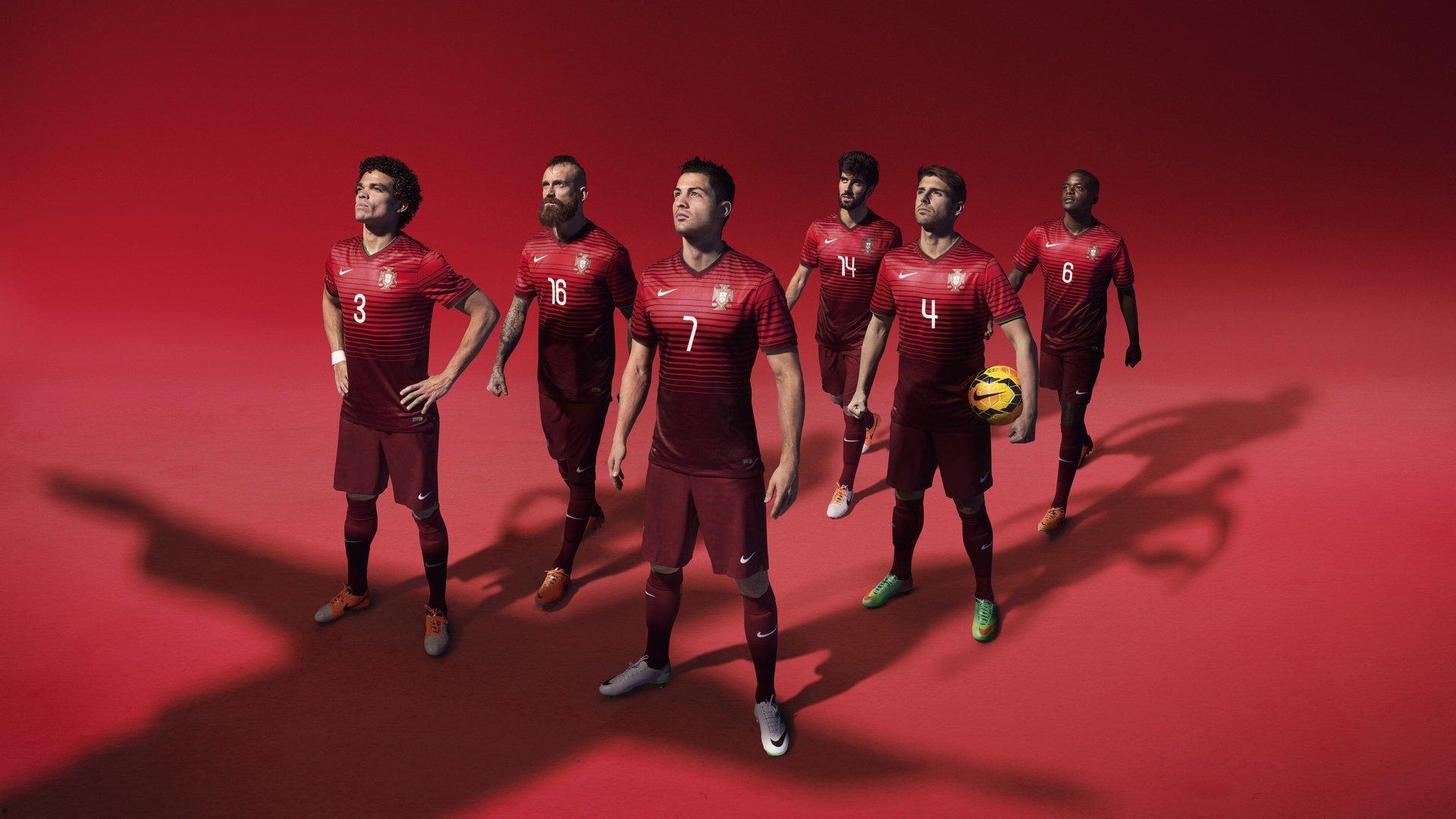 德媒曝多特蒙德危机，欧冠资格成科贝尔留队关键，夏窗或掀门将争夺战