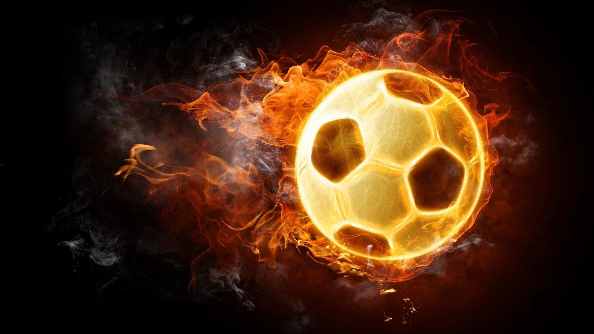 卡马文加拳击训练照引热议，绿茵场外的力量美学，完美肌肉线条诠释全能运动员新标杆